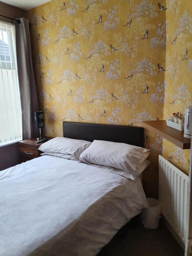 The Rutlands Bed & Breakfast Blackpool Bagian luar foto