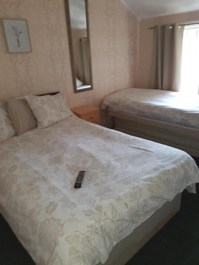 The Rutlands Bed & Breakfast Blackpool Bagian luar foto