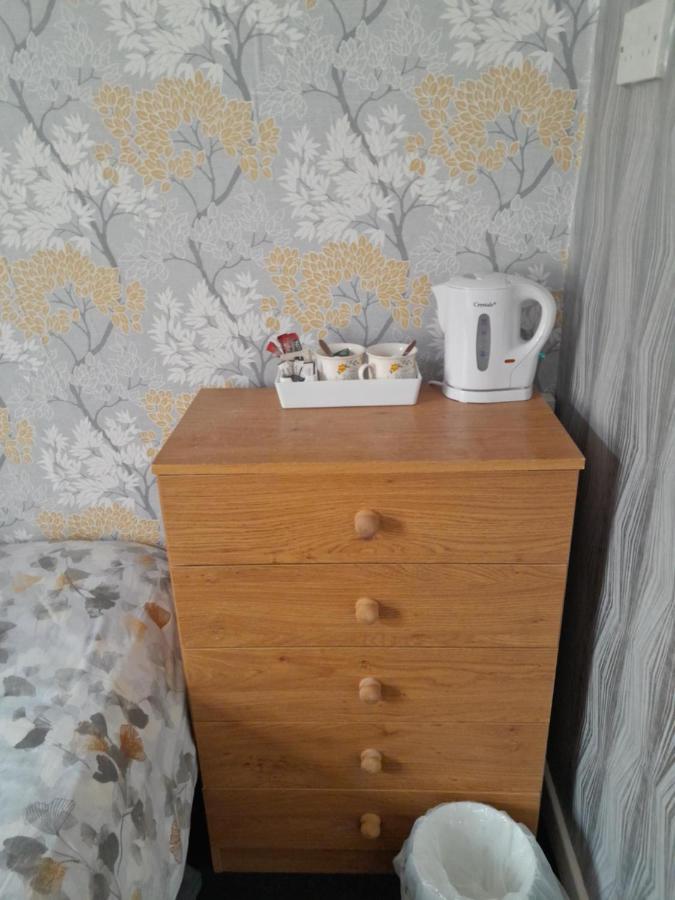 The Rutlands Bed & Breakfast Blackpool Bagian luar foto