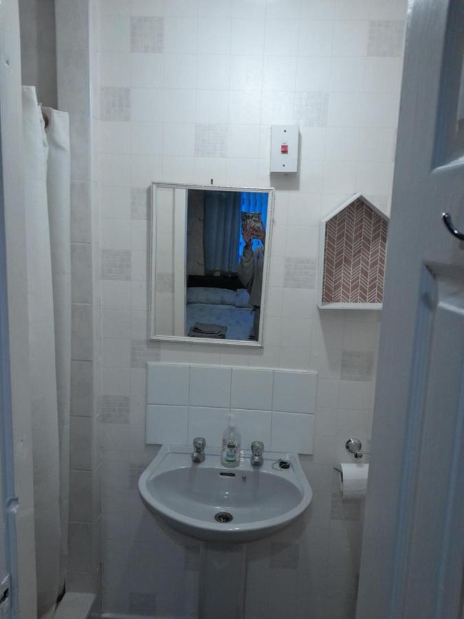 The Rutlands Bed & Breakfast Blackpool Bagian luar foto