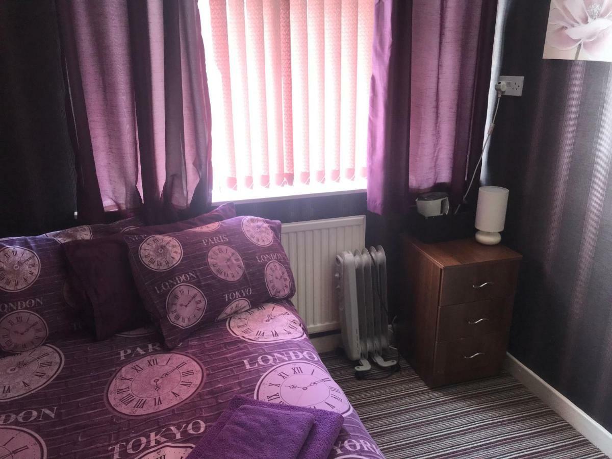The Rutlands Bed & Breakfast Blackpool Bagian luar foto