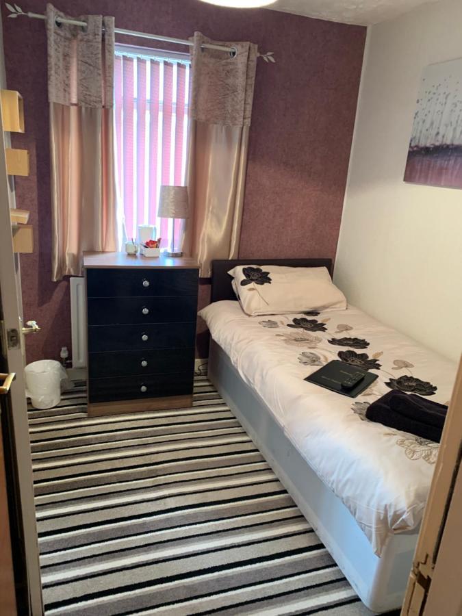 The Rutlands Bed & Breakfast Blackpool Bagian luar foto
